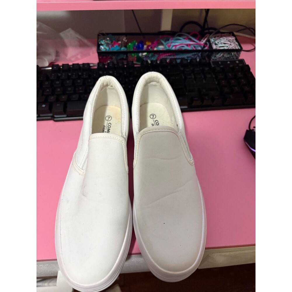 used white comfort sz 7 womens shoes